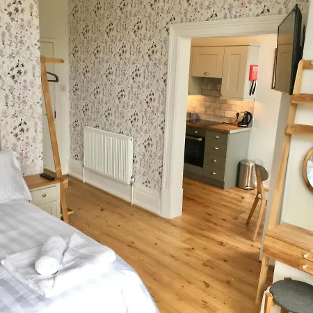 Delightfully Stylish Studio For 2 In *