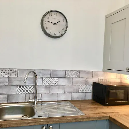 Delightfully Stylish Studio For 2 In