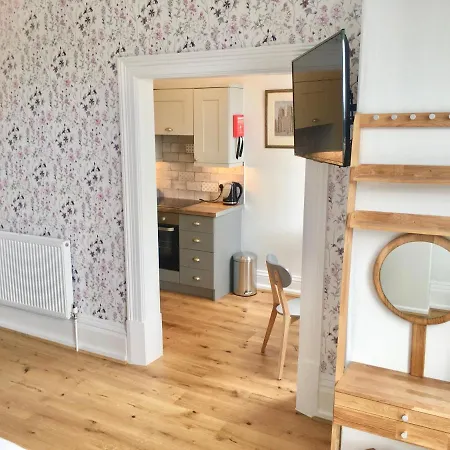 Delightfully Stylish Studio For 2 In * York